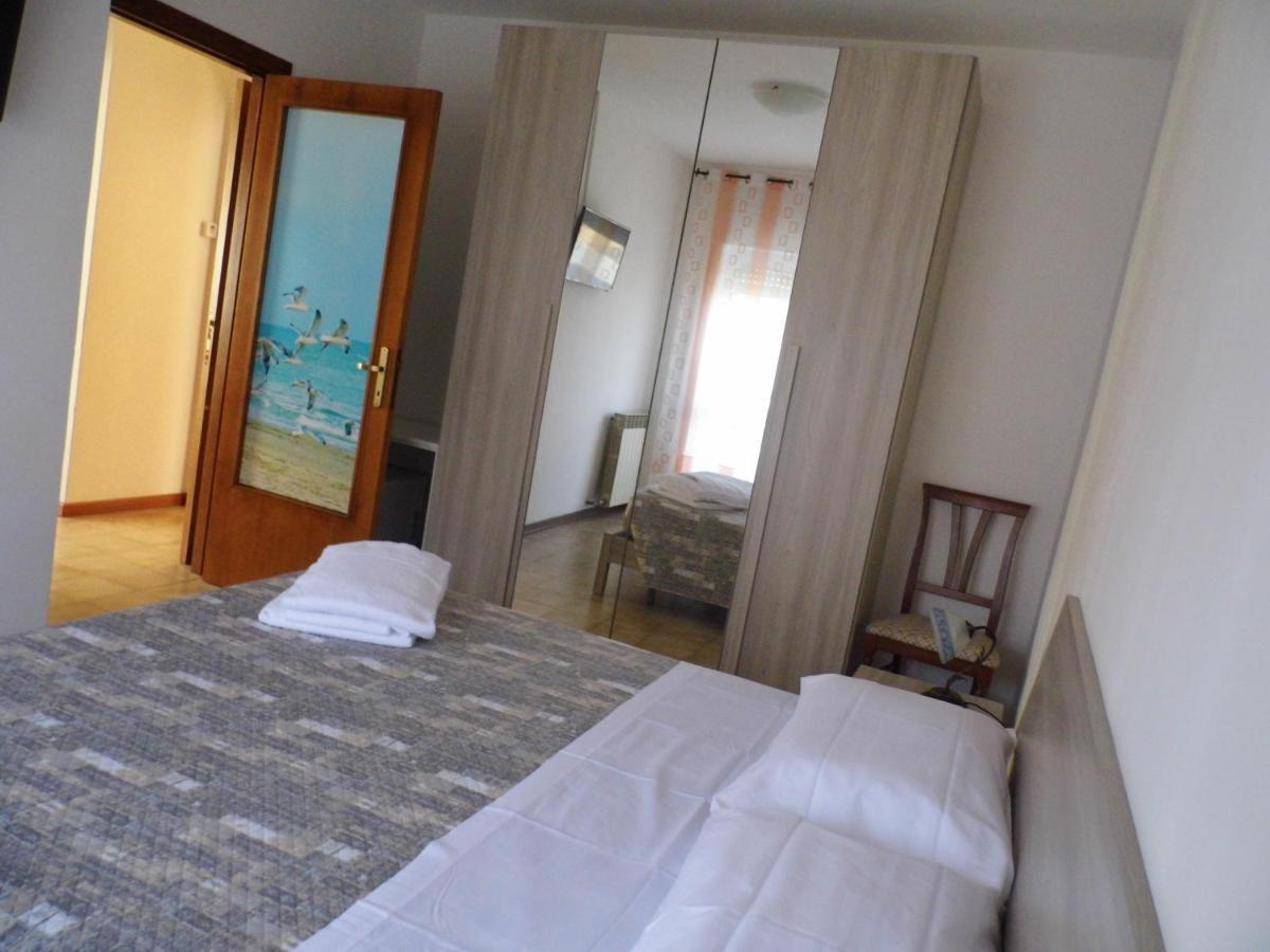 A Casa Di Nelly Bed and Breakfast Tortoreto Eksteriør billede